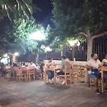 Akrokorinthos View Family House - 3br - Terrace - Mountain View Near Ancient * Corinth