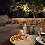 Akrokorinthos View Family House - 3br - Terrace - Mountain View Near Ancient Corinth