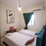 Akrokorinthos View Family House - 3br - Terrace - Mountain View Near Ancient בית נופש *