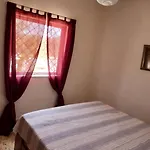 Akrokorinthos View Family House - 3br - Terrace - Mountain View Near Ancient