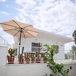 בית נופש Akrokorinthos View Family House - 3br - Terrace - Mountain View Near Ancient