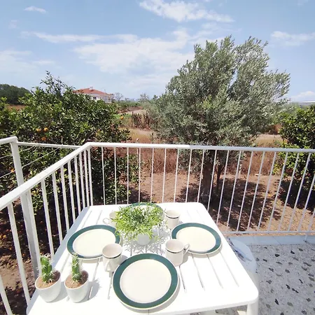 Akrokorinthos View House