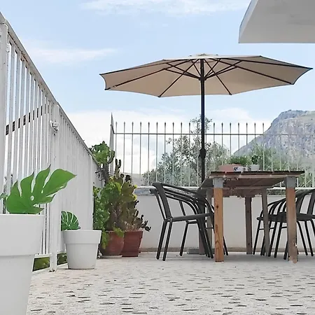 Akrokorinthos View House