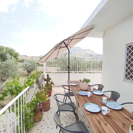 Holiday home Akrokorinthos View House