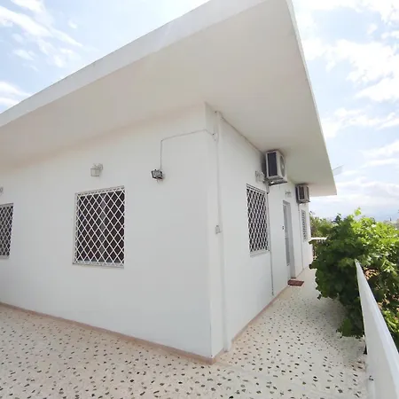 بيت للعطل Akrokorinthos View House *