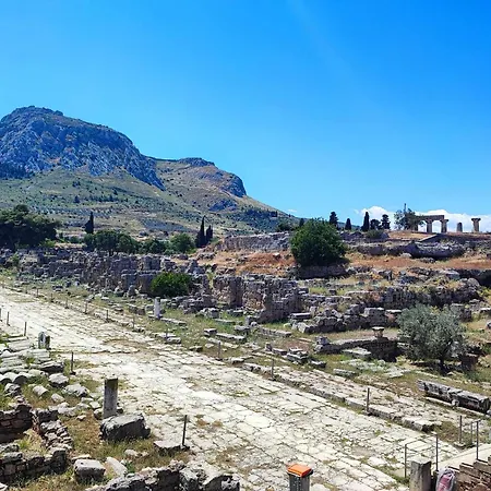 度假居 Akrokorinthos View Family House - 3br - Terrace - Mountain View Near Ancient