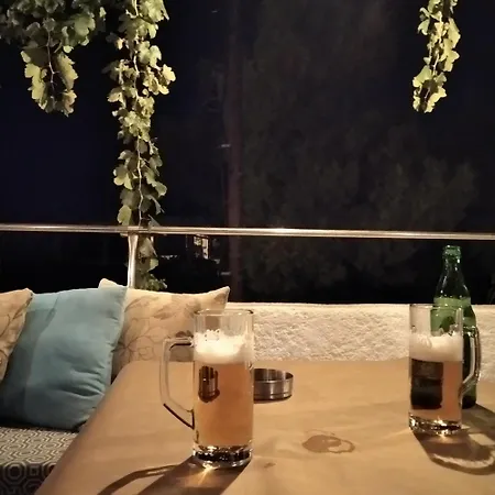 Akrokorinthos View Family House - 3br - Terrace - Mountain View Near Ancient *