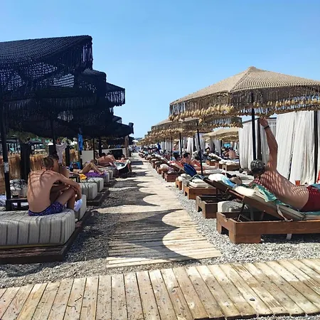 Akrokorinthos View - 3 Bedroom Holiday home