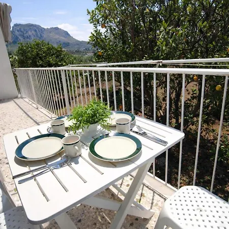 Akrokorinthos View Family House - 3br - Terrace - Mountain View Near Ancient * Corinth