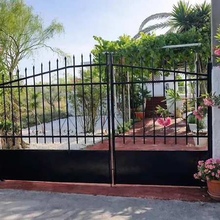 Holiday home Akrokorinthos View Family House - 3br - Terrace - Mountain View Near Ancient *
