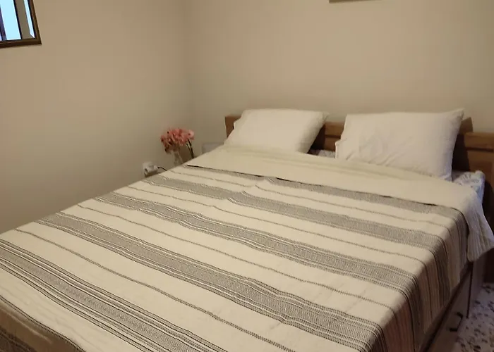 Akrokorinthos View - 3 Bedroom *