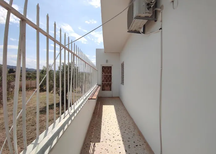 Akrokorinthos View - 3 Bedroom Σπίτι διακοπών